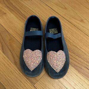 Bonton heart shoes EU28
